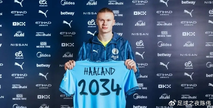 才20岁就进球果然年轻有为