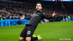 梁民革：在英国生活我已经适应了；孙兴慜哥说我需要更加努力