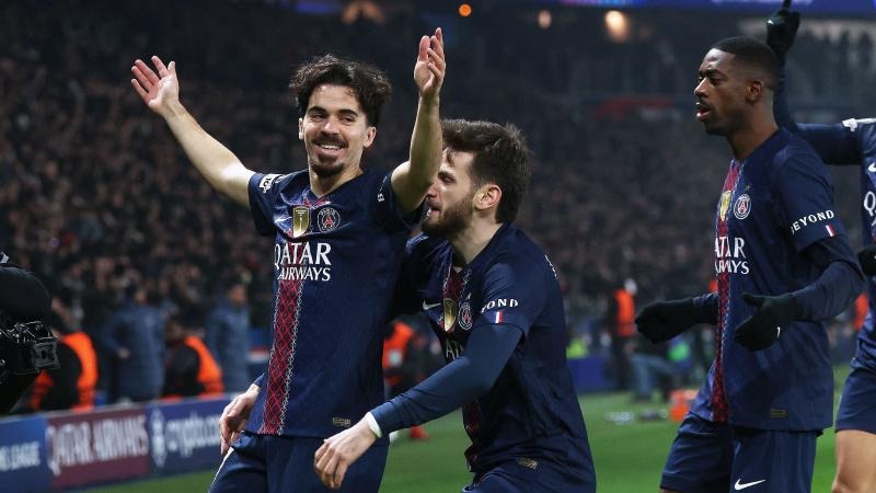 TheShy遭恶意攻击，IG场外节奏爆炸，炫神破口大骂，登顶热度榜单